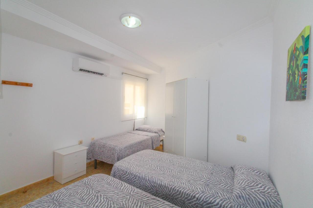 Alacant Home: Santa Pola. Piso Moderno A 200 Metros De La Playa מראה חיצוני תמונה